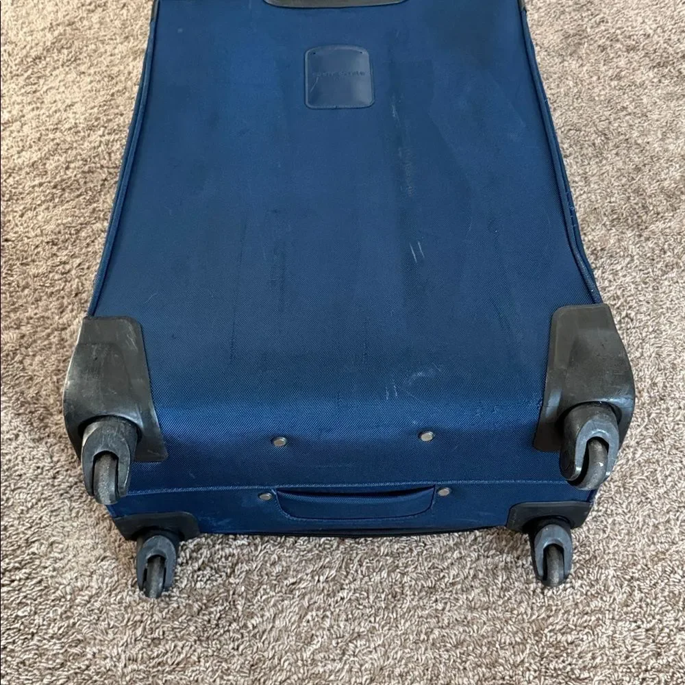 Samsonite Navy Blue Softshell Expandable Spinner Suitcase 20150410 4500254976